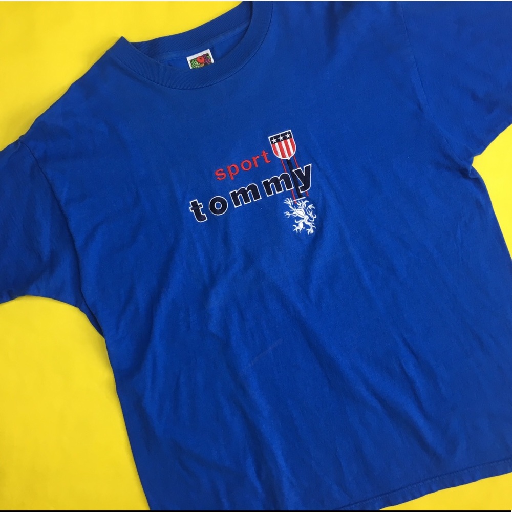 Bootleg Tommy Hilfiger t shirt. Tommy Sport